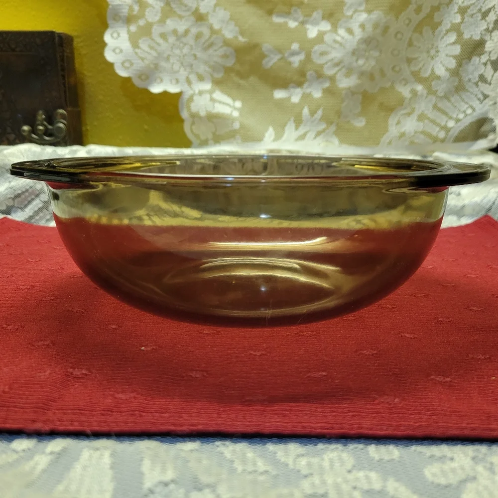 Vtg Pyrex Smoked Honey Amber Casserole/Mixing Bowl